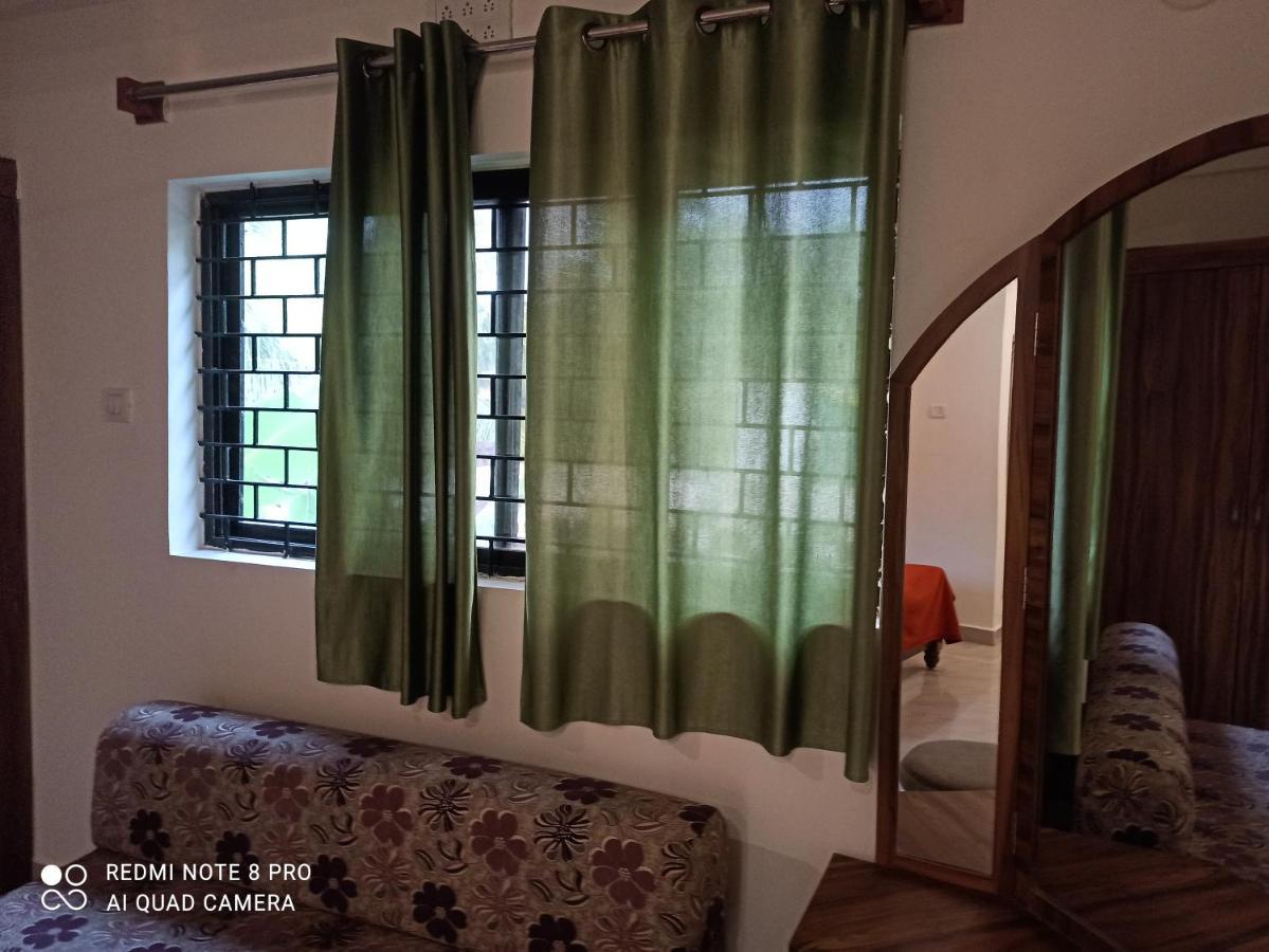Dee Joy'S Beach Place Calangute Exterior photo